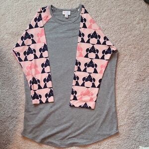 LulaRoe Randy Shirt - Disney, Minnie Mouse